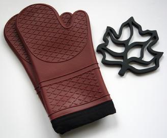 silicone oven mitt autumn red